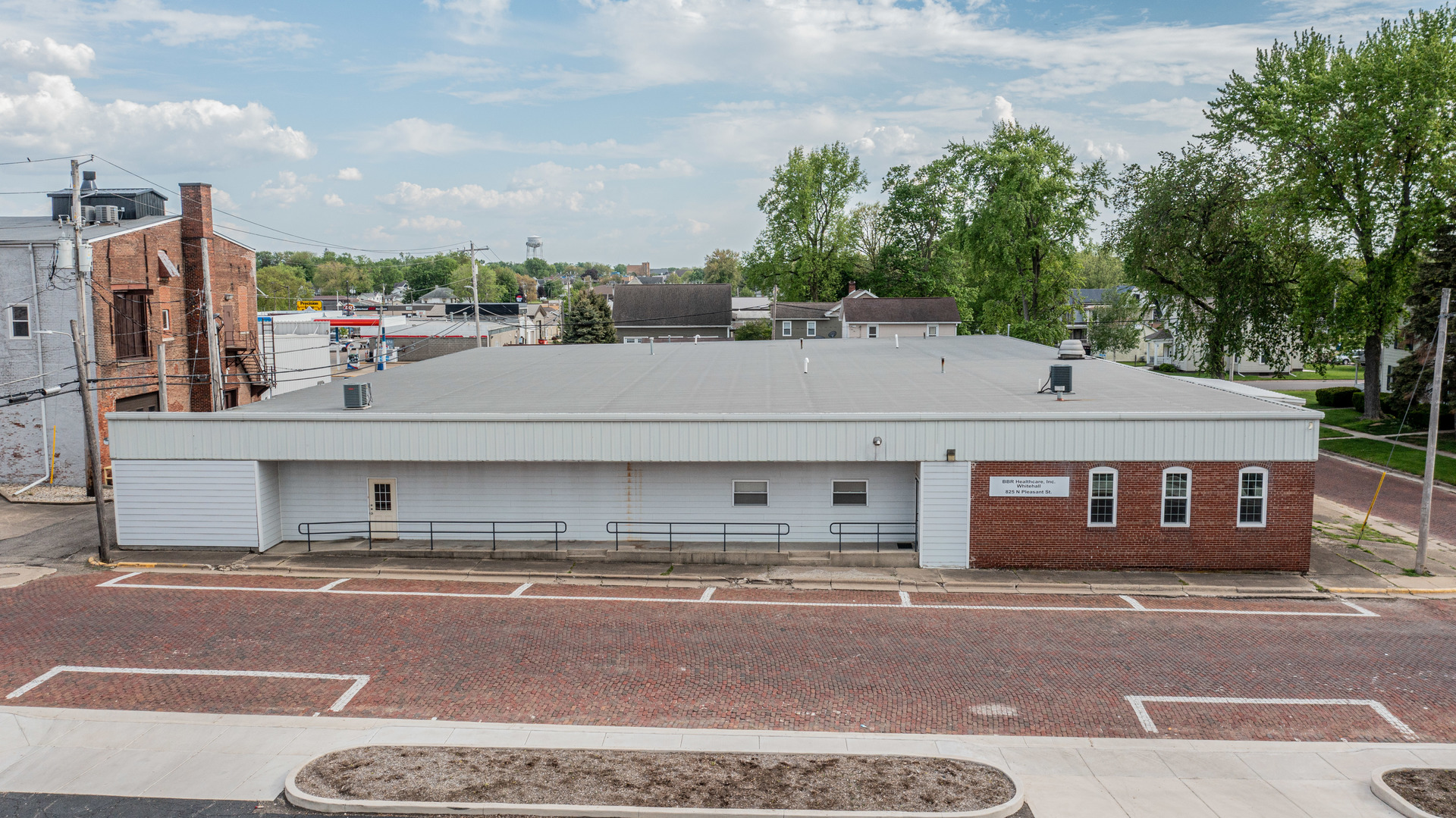 825 N Pleasant Street, Princeton, IL 61356