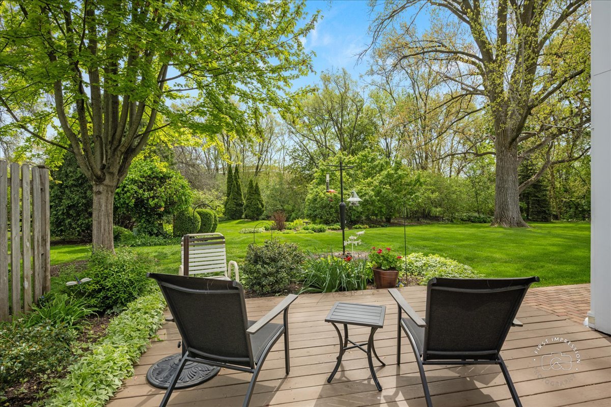 1228 N West Street, Naperville, IL 60563