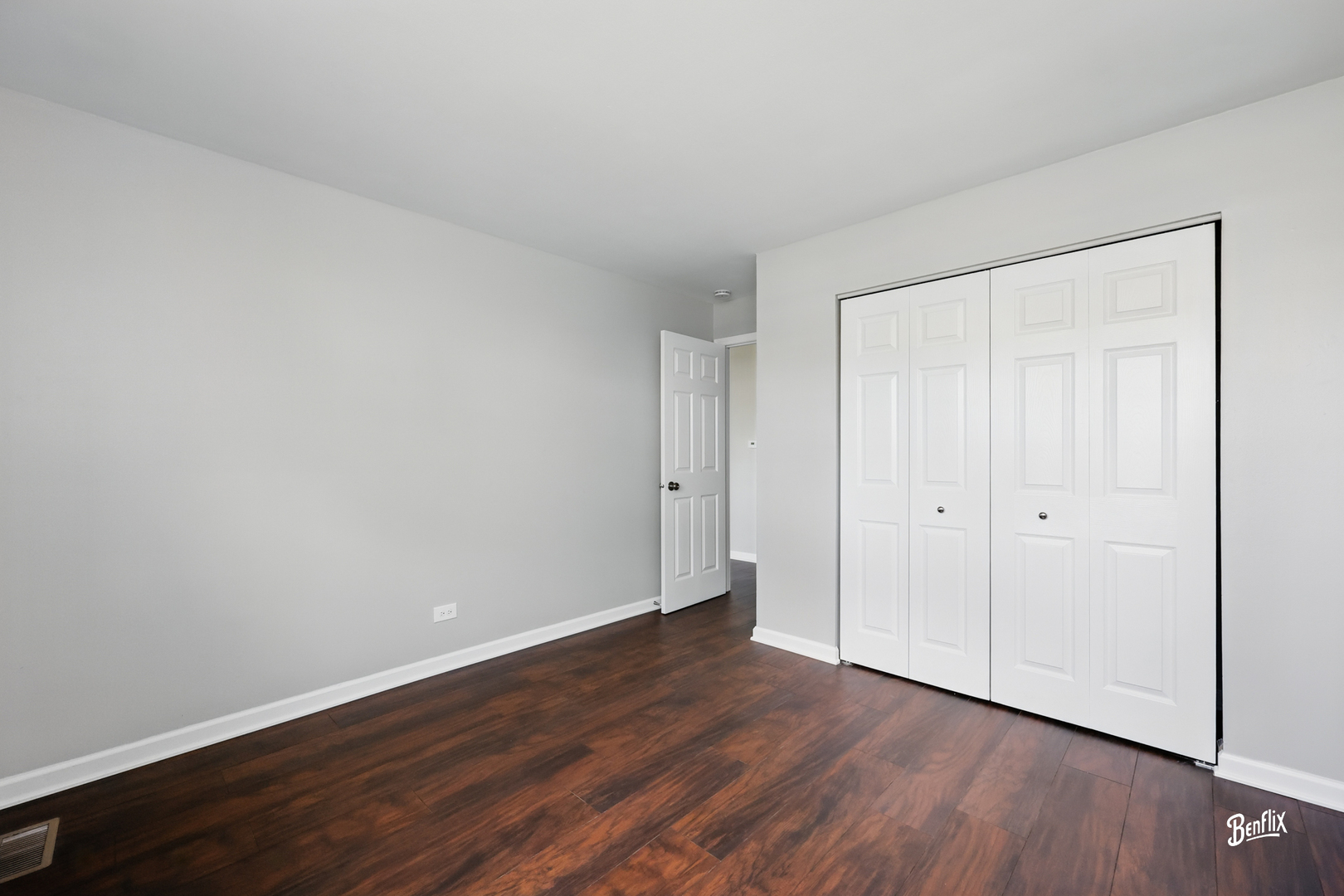 745 Dulles Road #C, Des Plaines, IL 60016