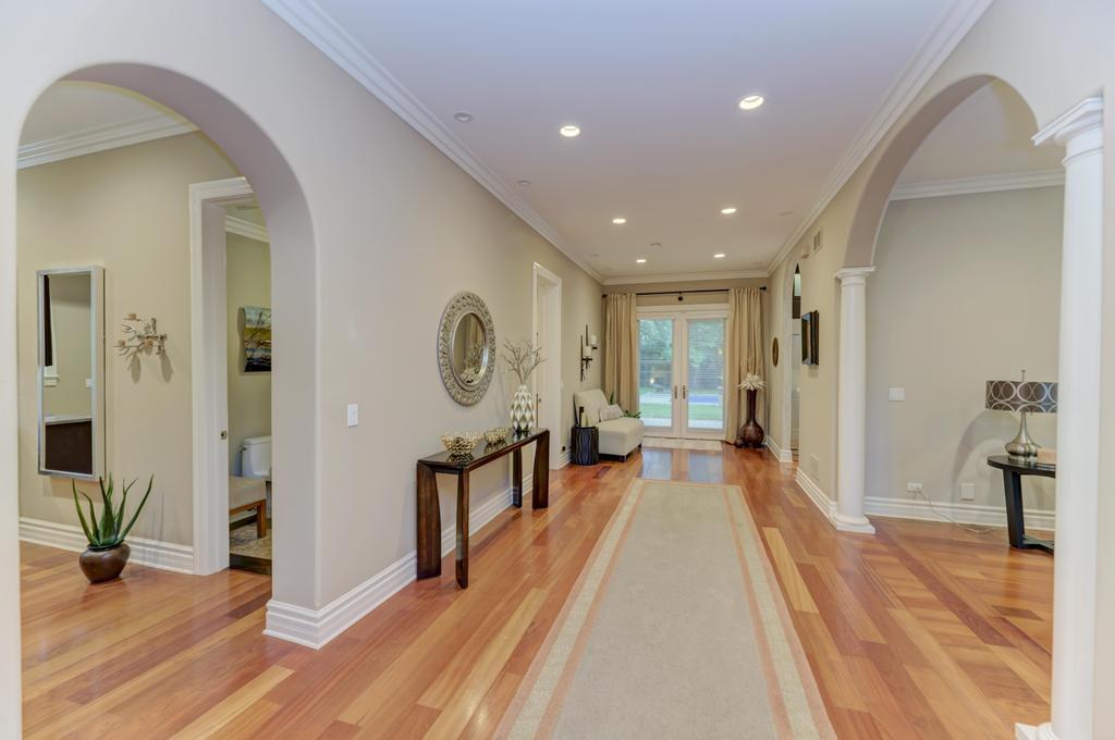 22W305 Broker Road, Medinah, IL 60157