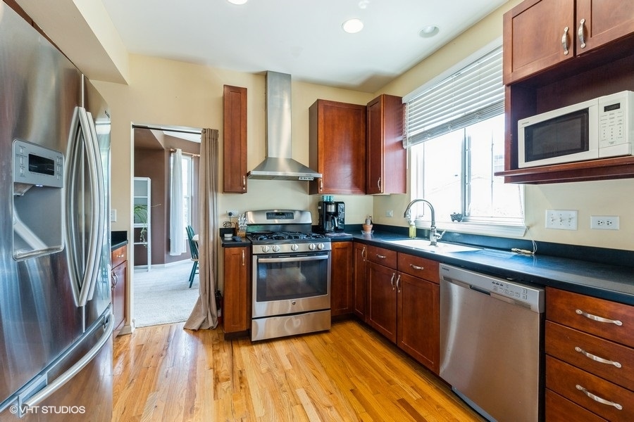 9675 NEWTON Road, Huntley, IL 60142
