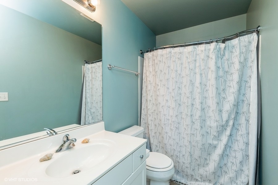 9675 NEWTON Road, Huntley, IL 60142