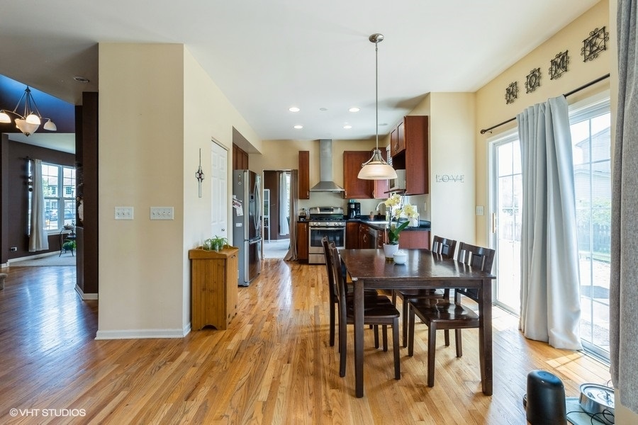 9675 NEWTON Road, Huntley, IL 60142
