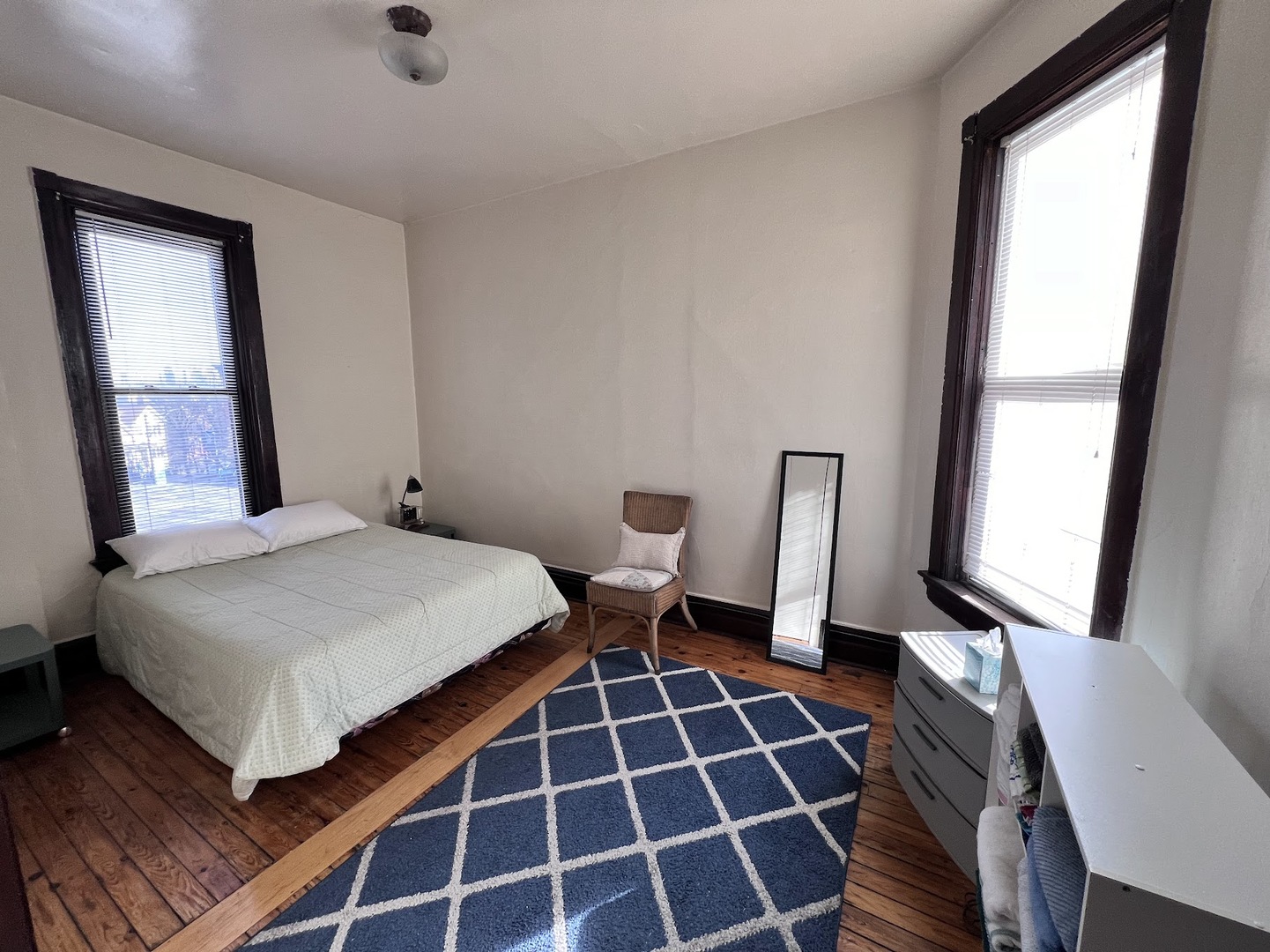 2187 N Clybourn Avenue #2, Chicago, IL 60614