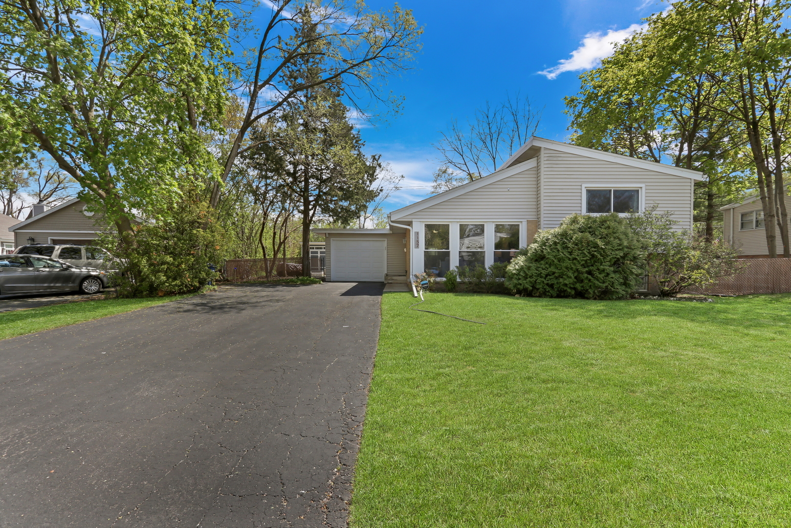 1157 Dartmouth Lane, Deerfield, IL 60015