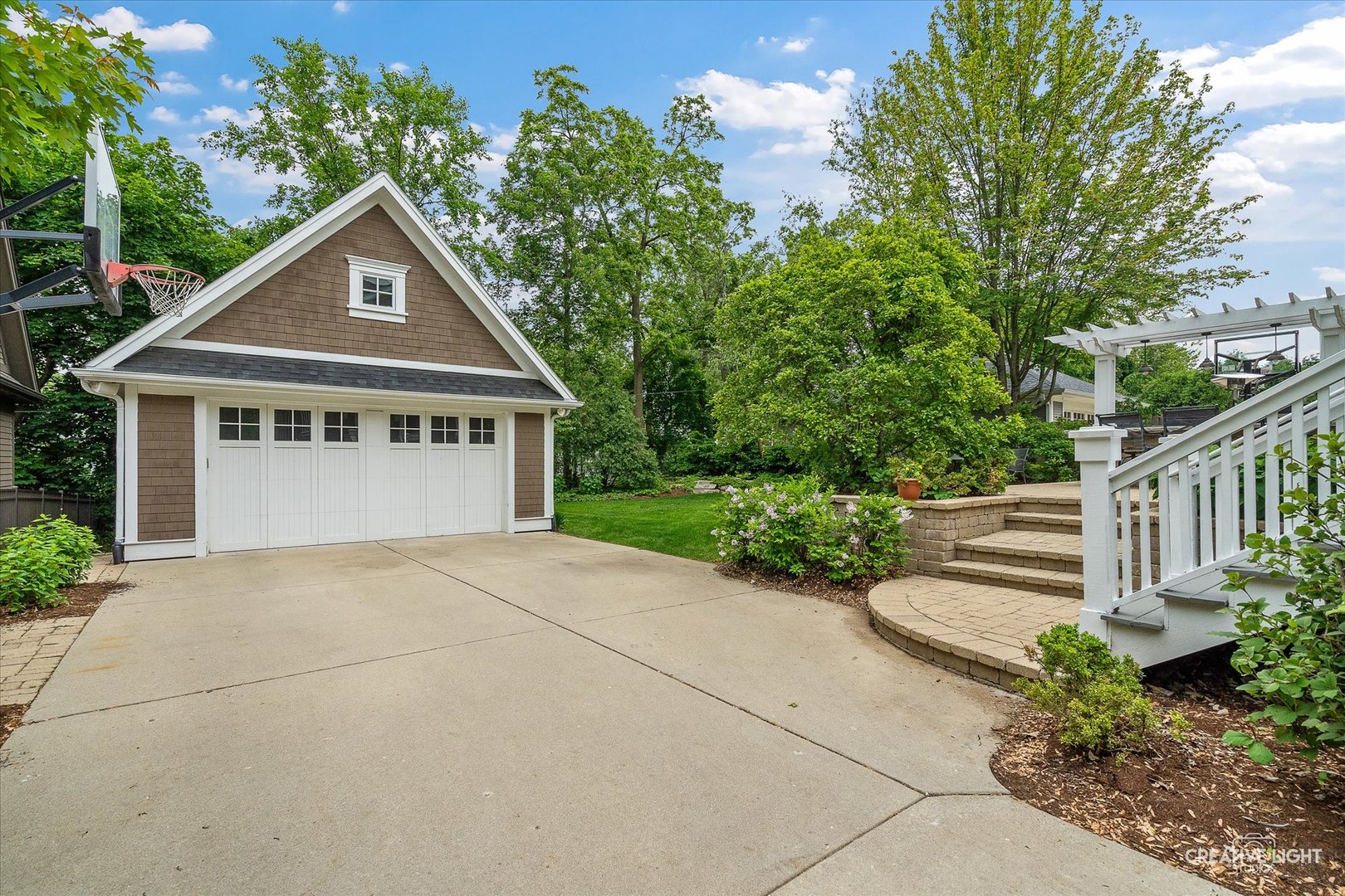 619 Euclid Avenue, Glen Ellyn, IL 60137