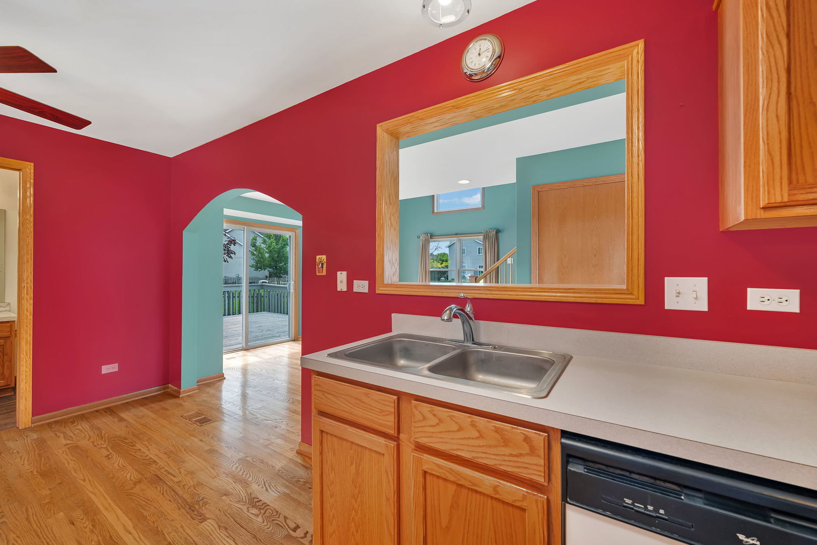 26437 W Deer path, Channahon, IL 60410