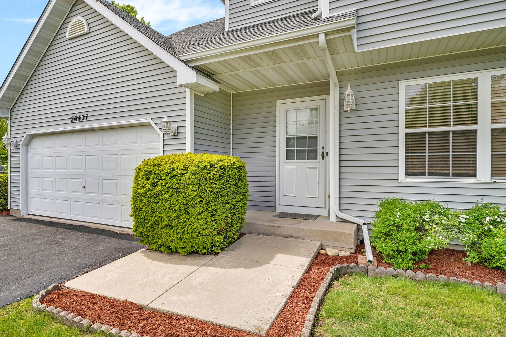 26437 W Deer path, Channahon, IL 60410