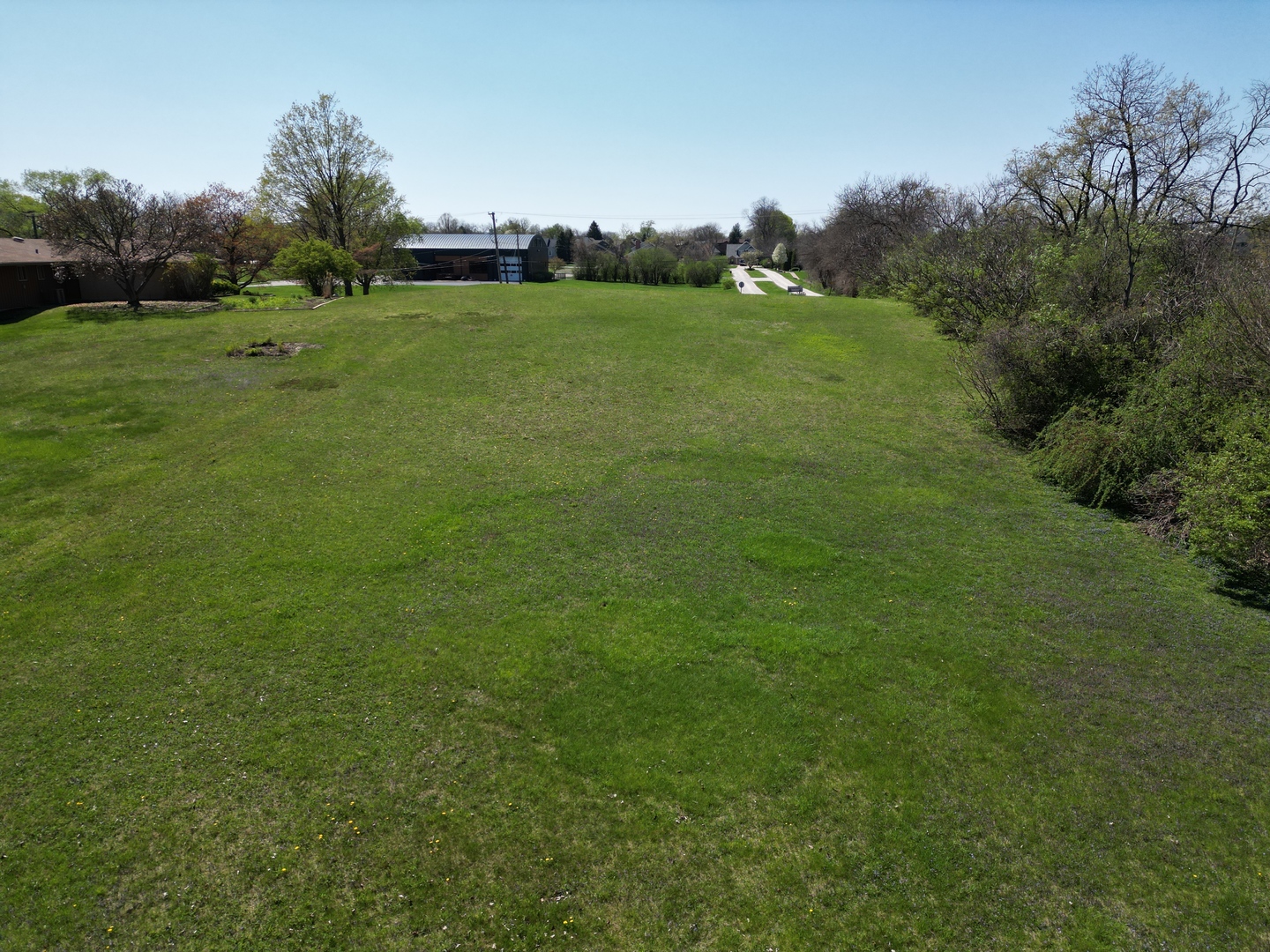8305 Kearney Road, Downers Grove, IL 60516