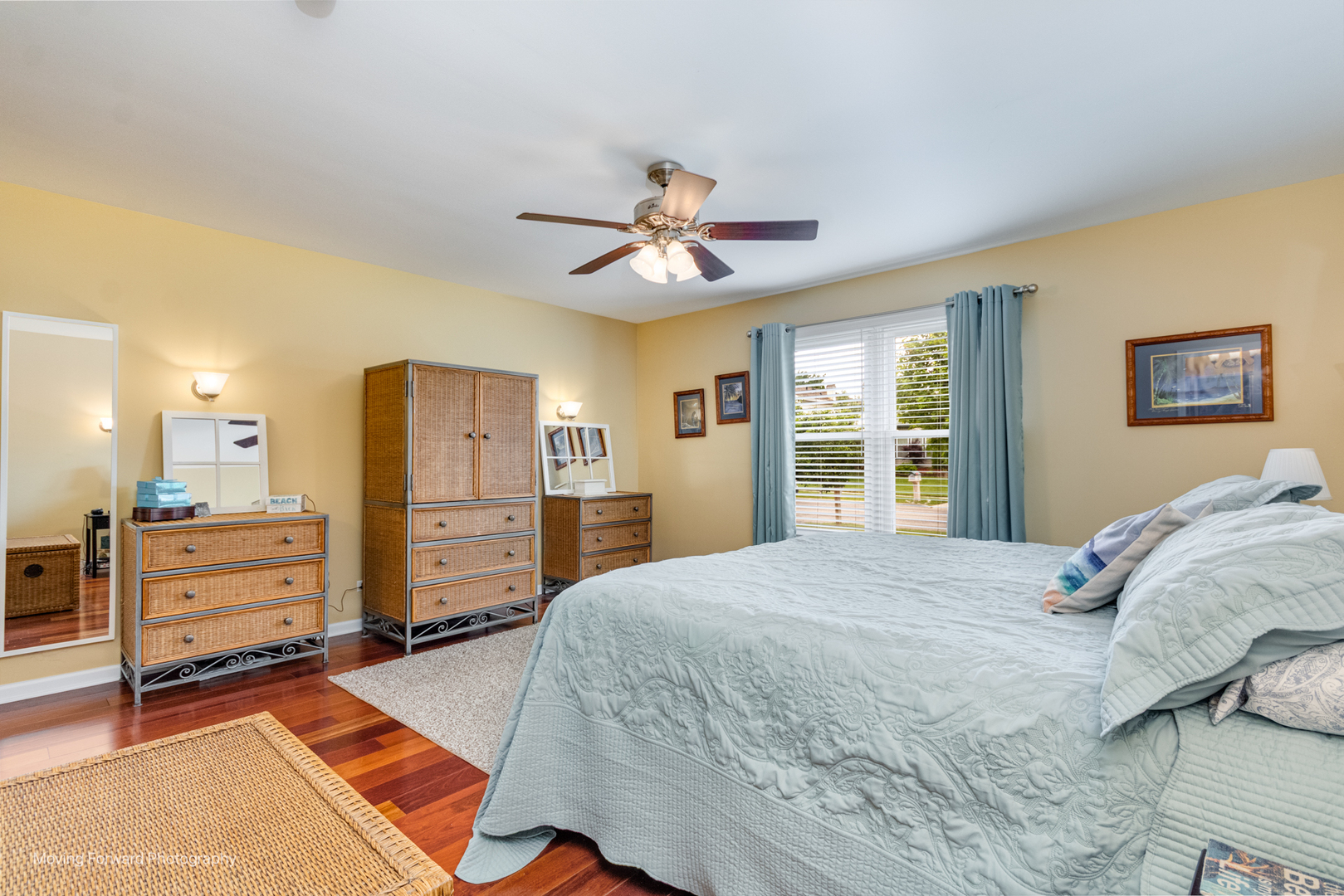 37 W Devon Avenue, Glendale Heights, IL 60139