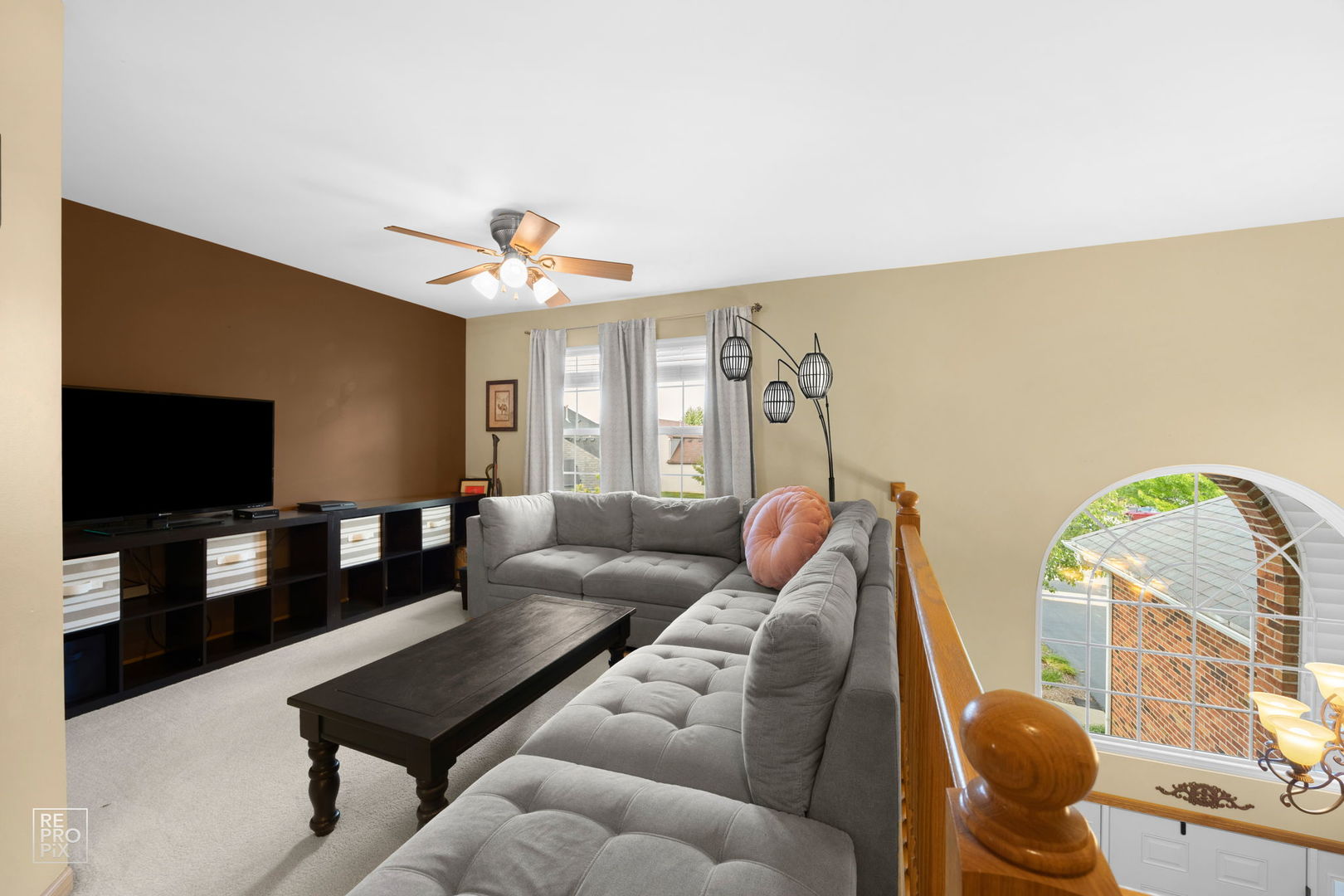 24001 W Walnut Circle, Plainfield, IL 60585