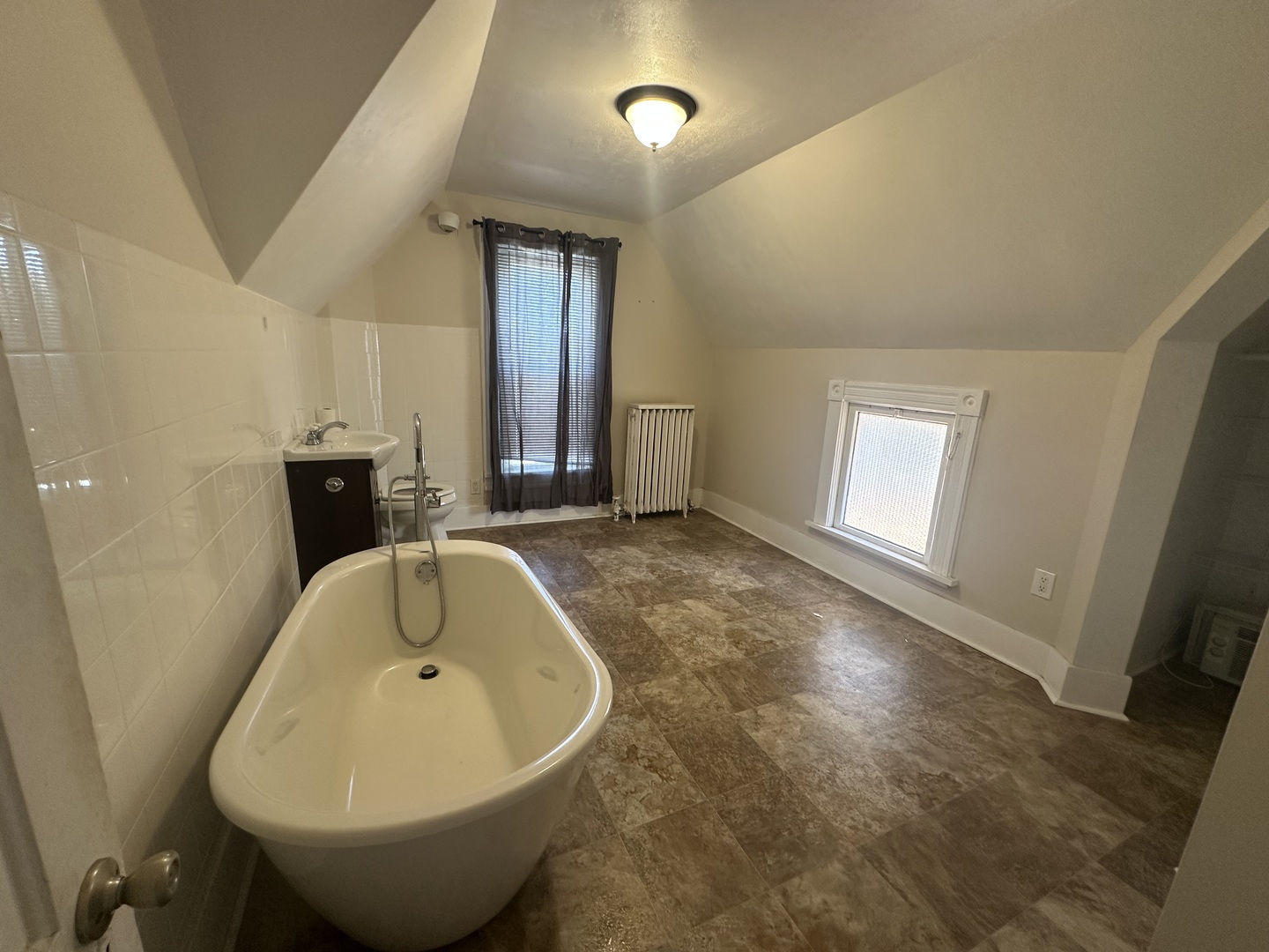 111 W LARUE Street, Streator, IL 61364