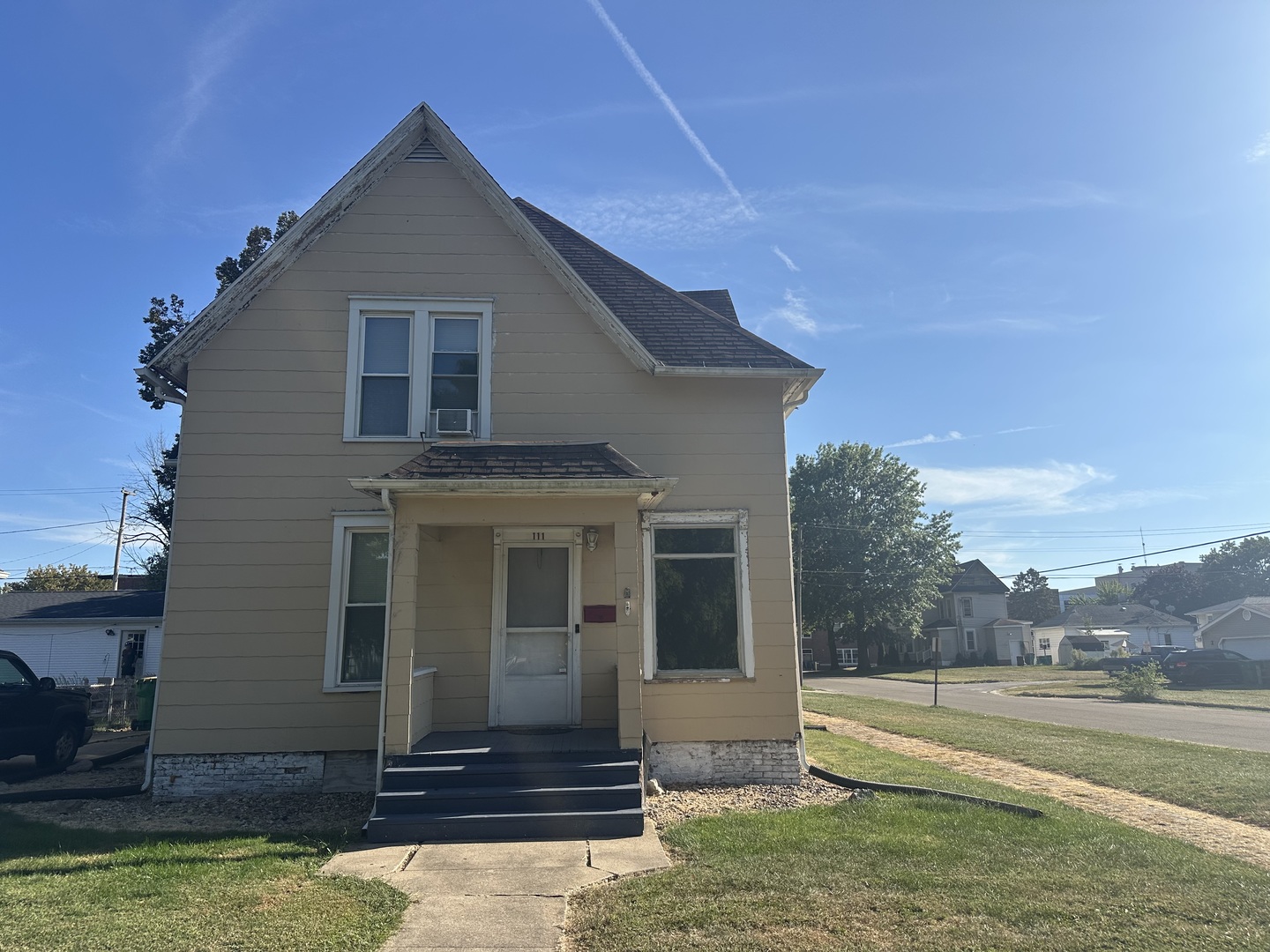 111 W LARUE Street, Streator, IL 61364