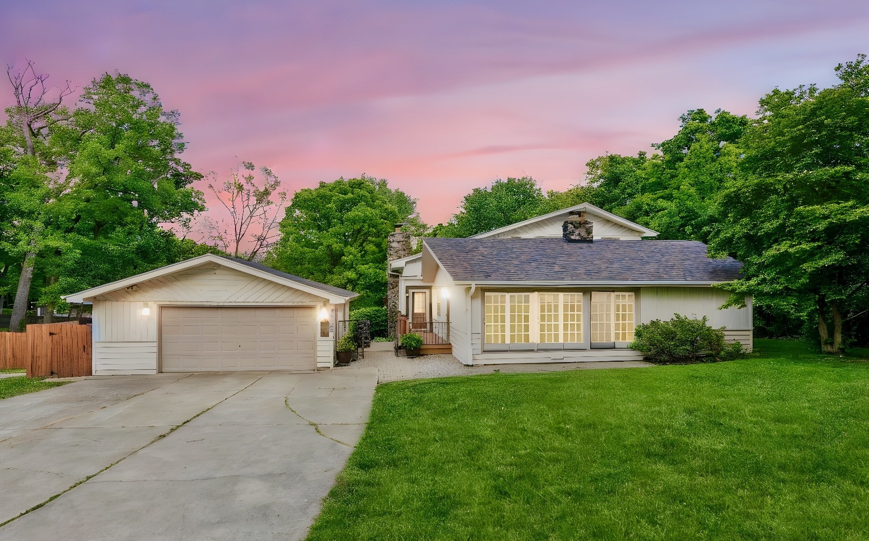 12811 S 82nd Court, Palos Park, IL 60464