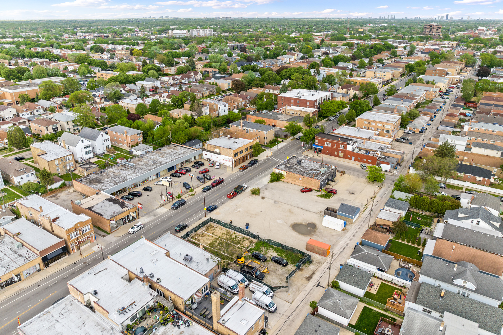 5921 W Lawrence Avenue, Chicago, IL 60630