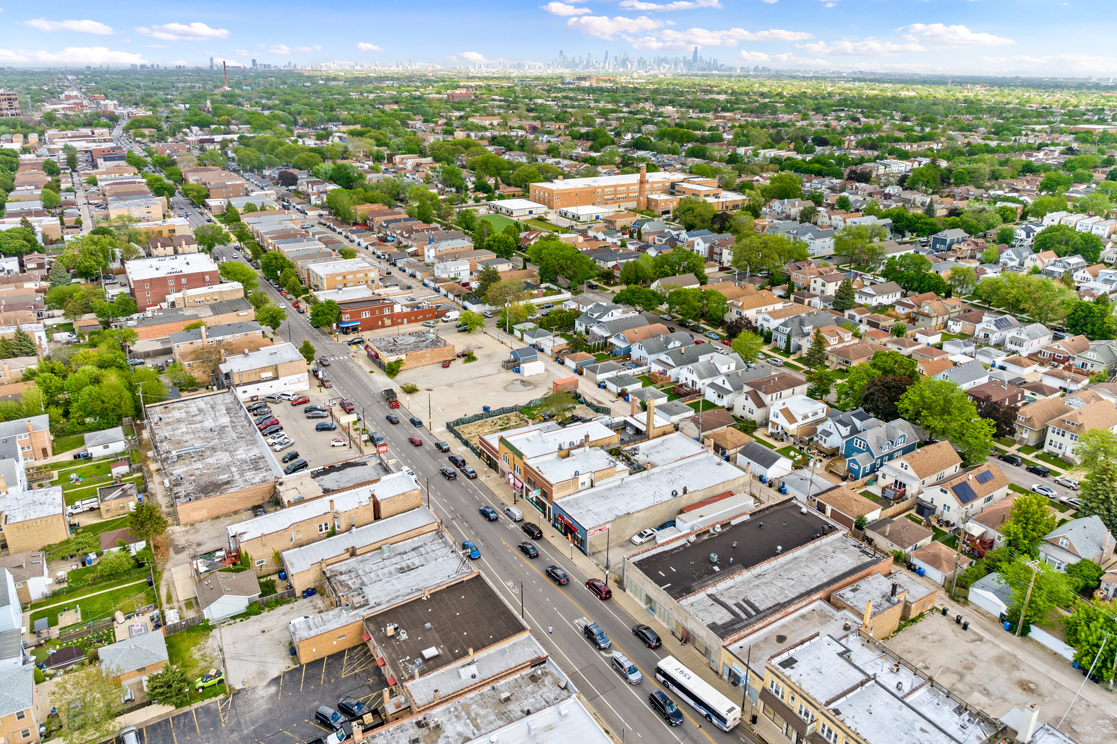 5921 W Lawrence Avenue, Chicago, IL 60630