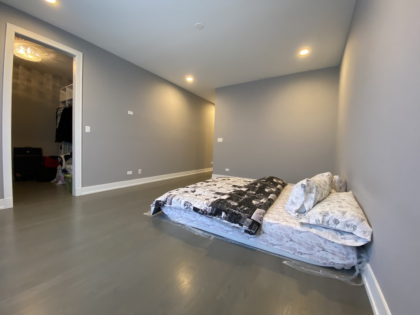 2054 W CHICAGO Avenue #3, Chicago, IL 60622