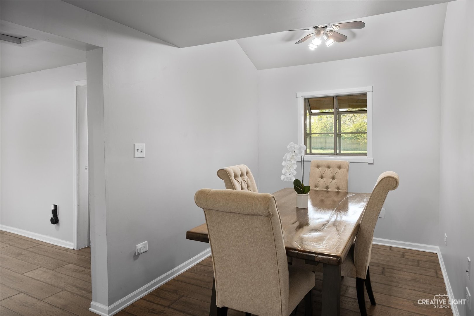30W221 Estes Street, Naperville, IL 60563