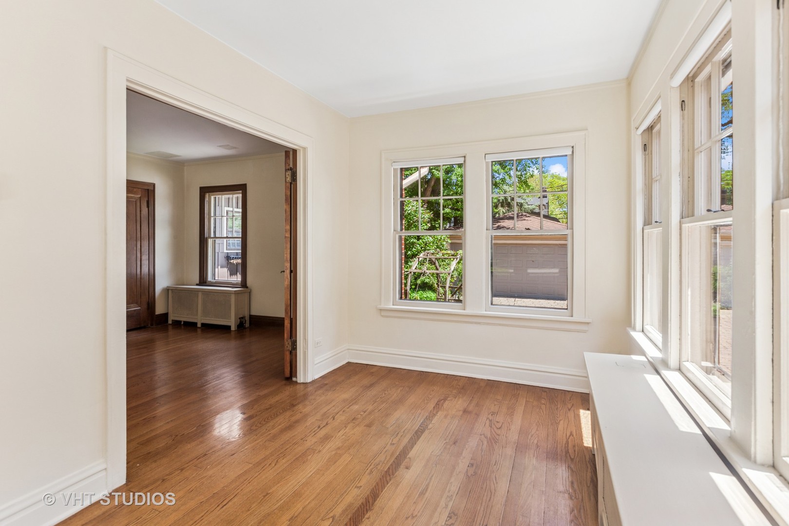 733 N Kensington Avenue, La Grange Park, IL 60526
