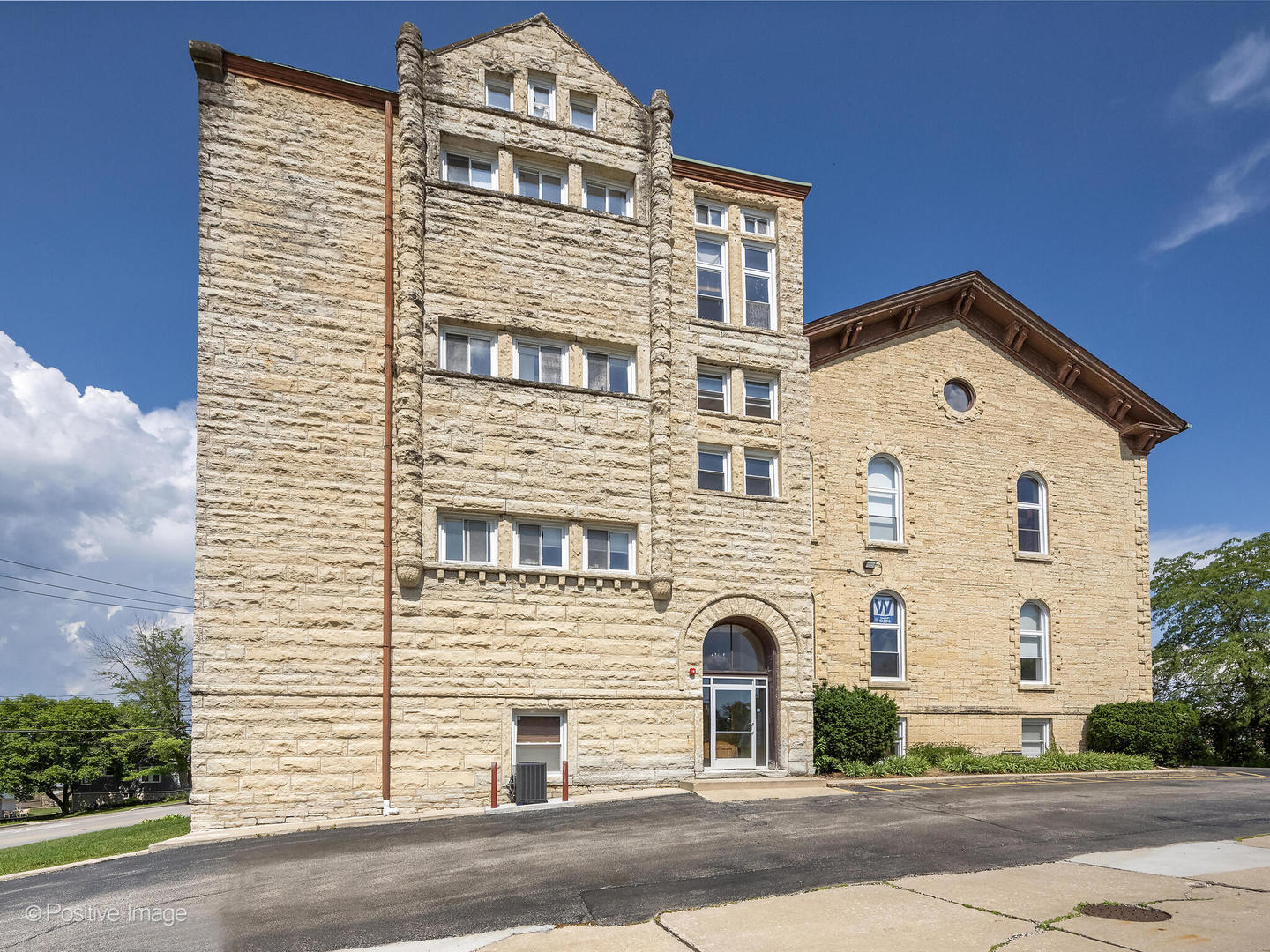 400 McCarthy Road #416, Lemont, IL 60439