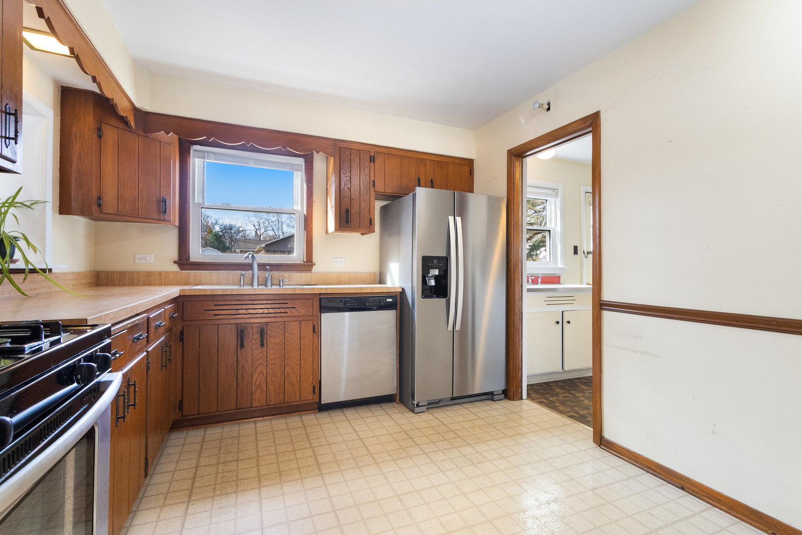 12217 S 68th Court, Palos Heights, IL 60463