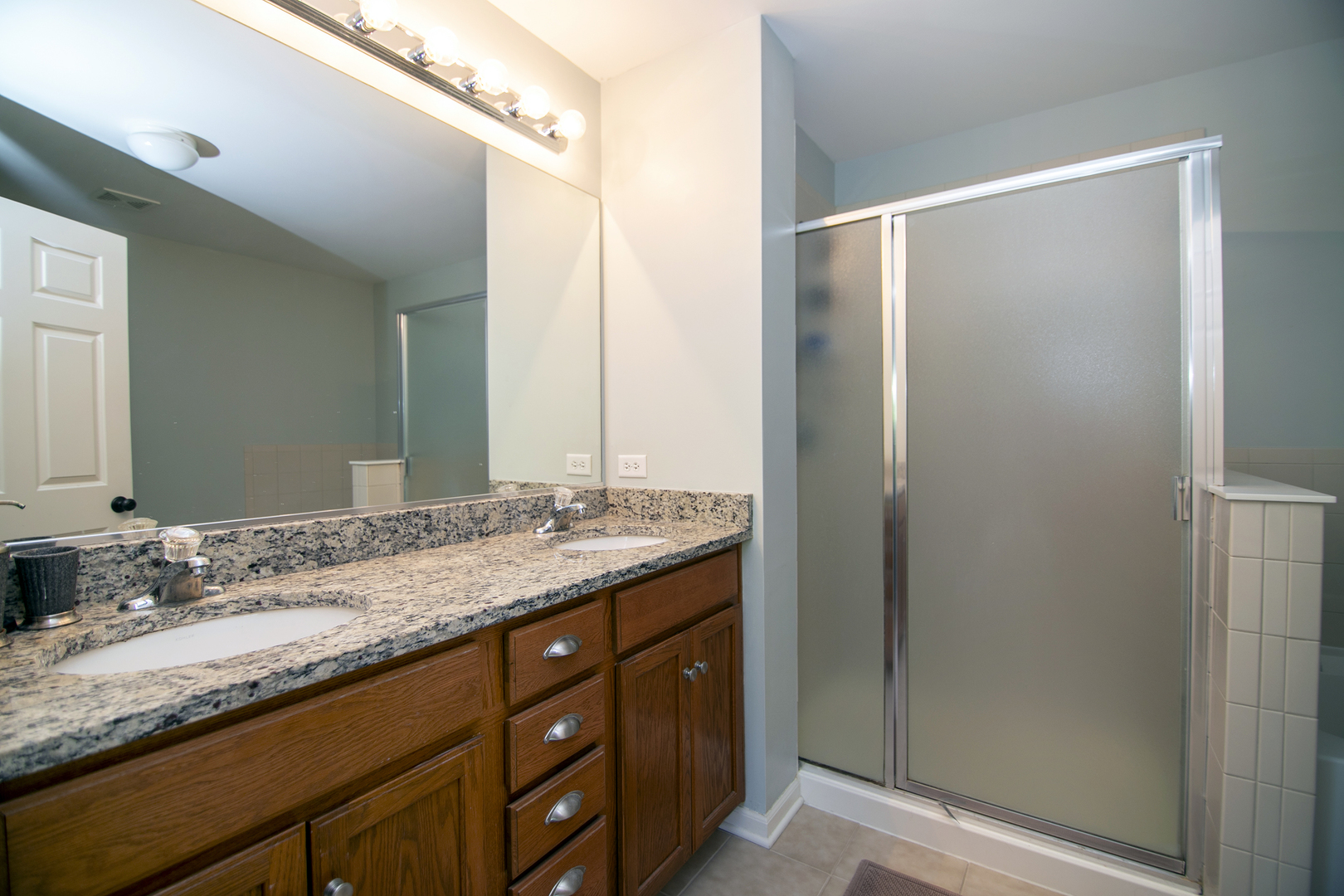 10s458 Carrington Circle #A, Burr Ridge, IL 60527