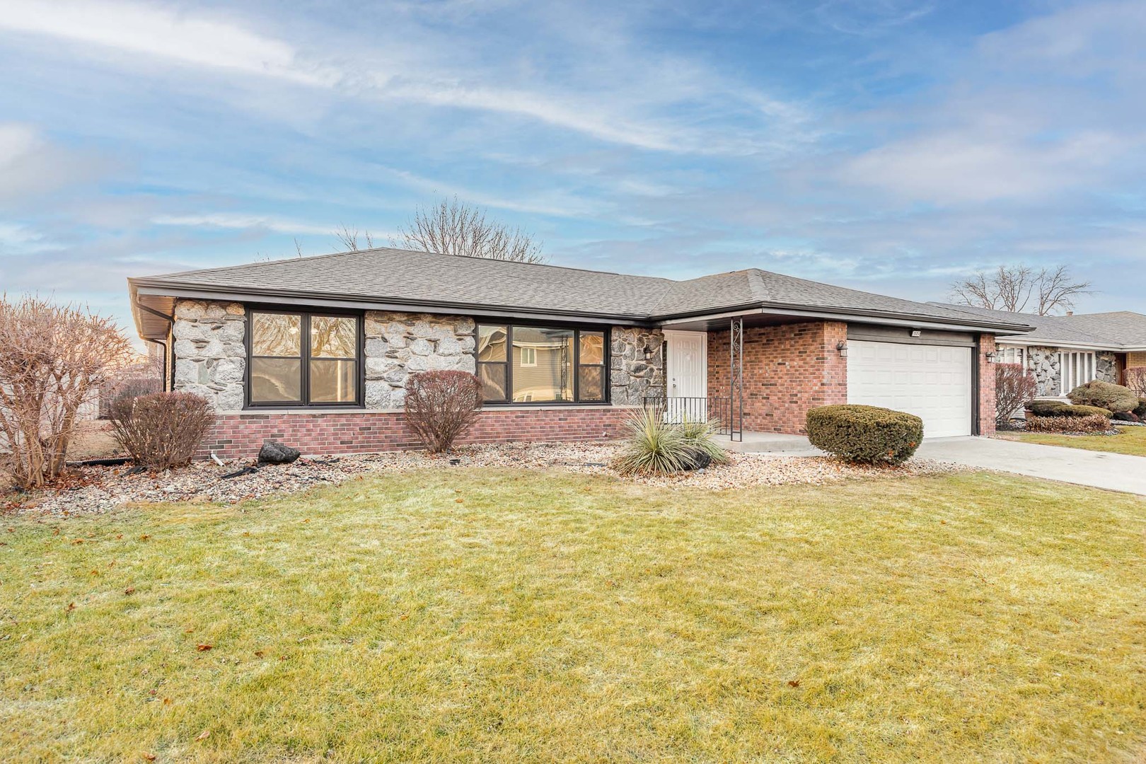 15252 Larkspur Lane, Orland Park, IL 60462
