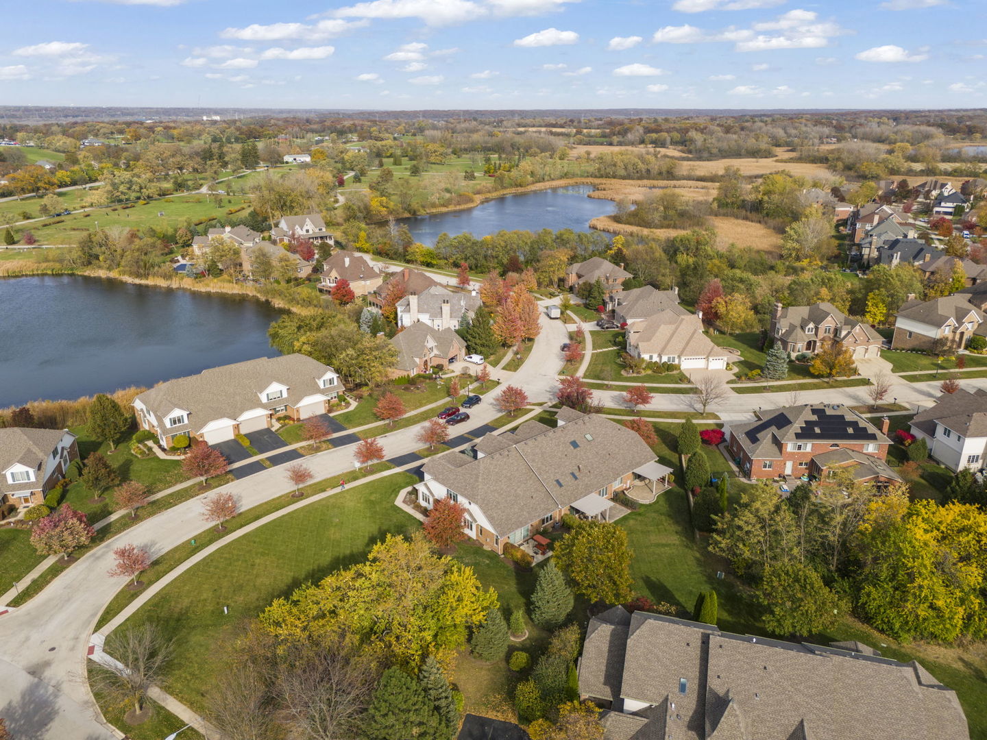 12195 Oxford Court, Lemont, IL 60439