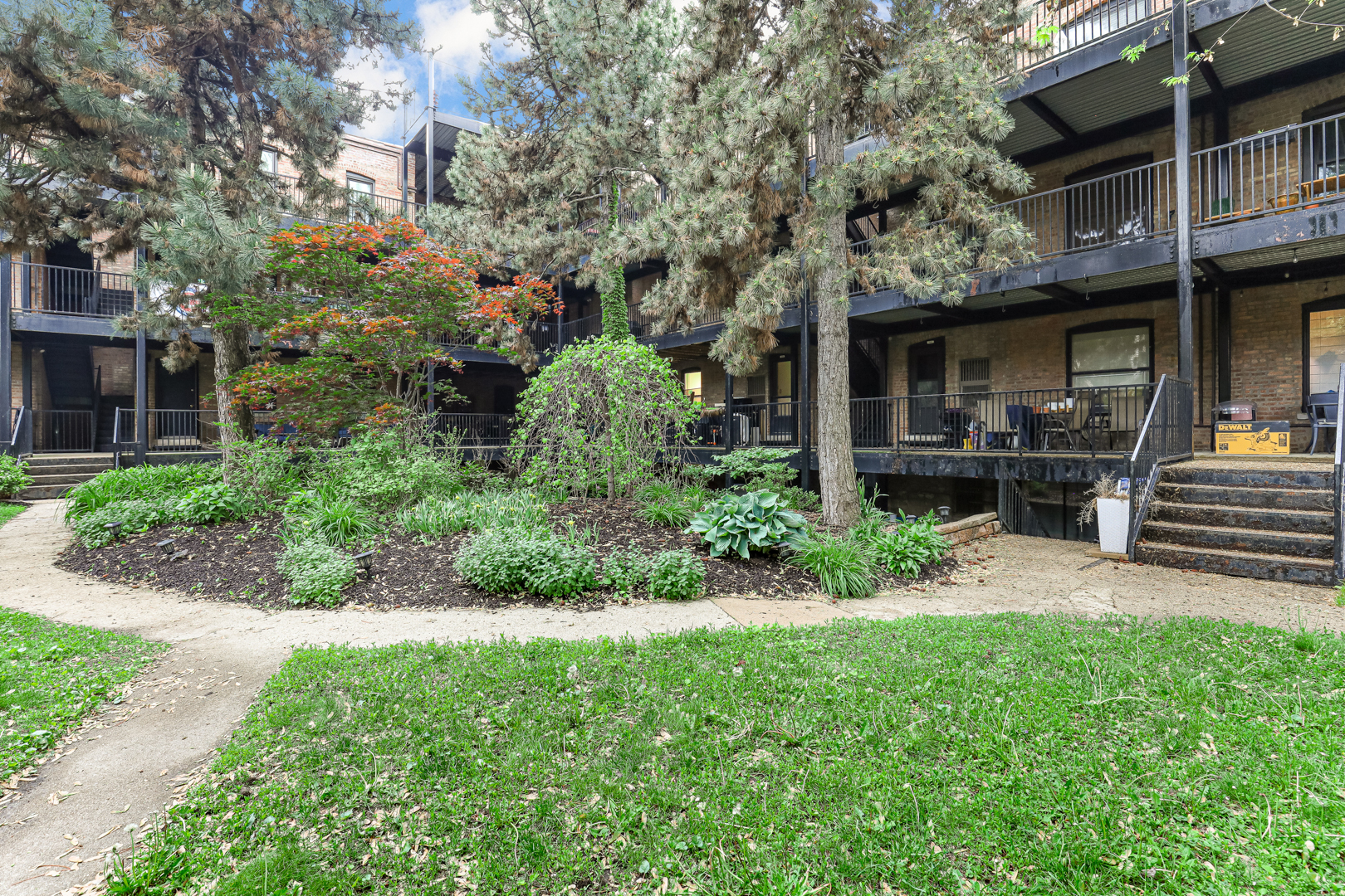 2941 N Sheffield Avenue #1, Chicago, IL 60657