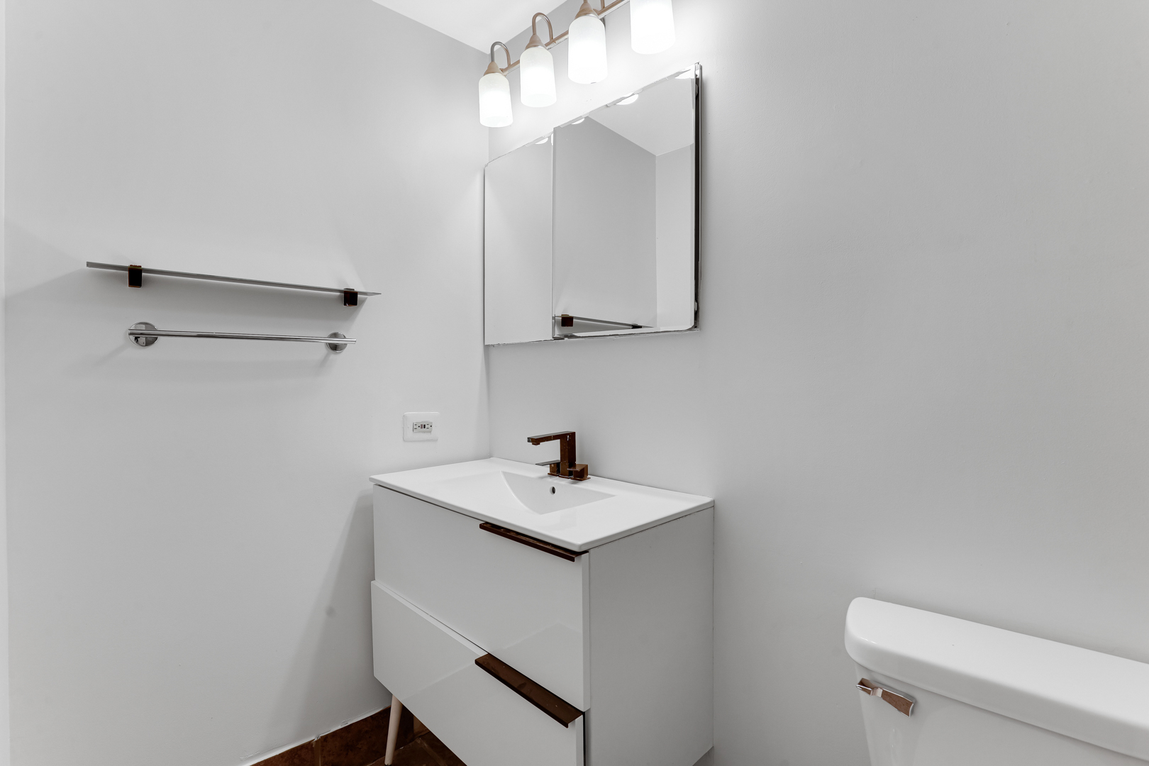 2941 N Sheffield Avenue #1, Chicago, IL 60657