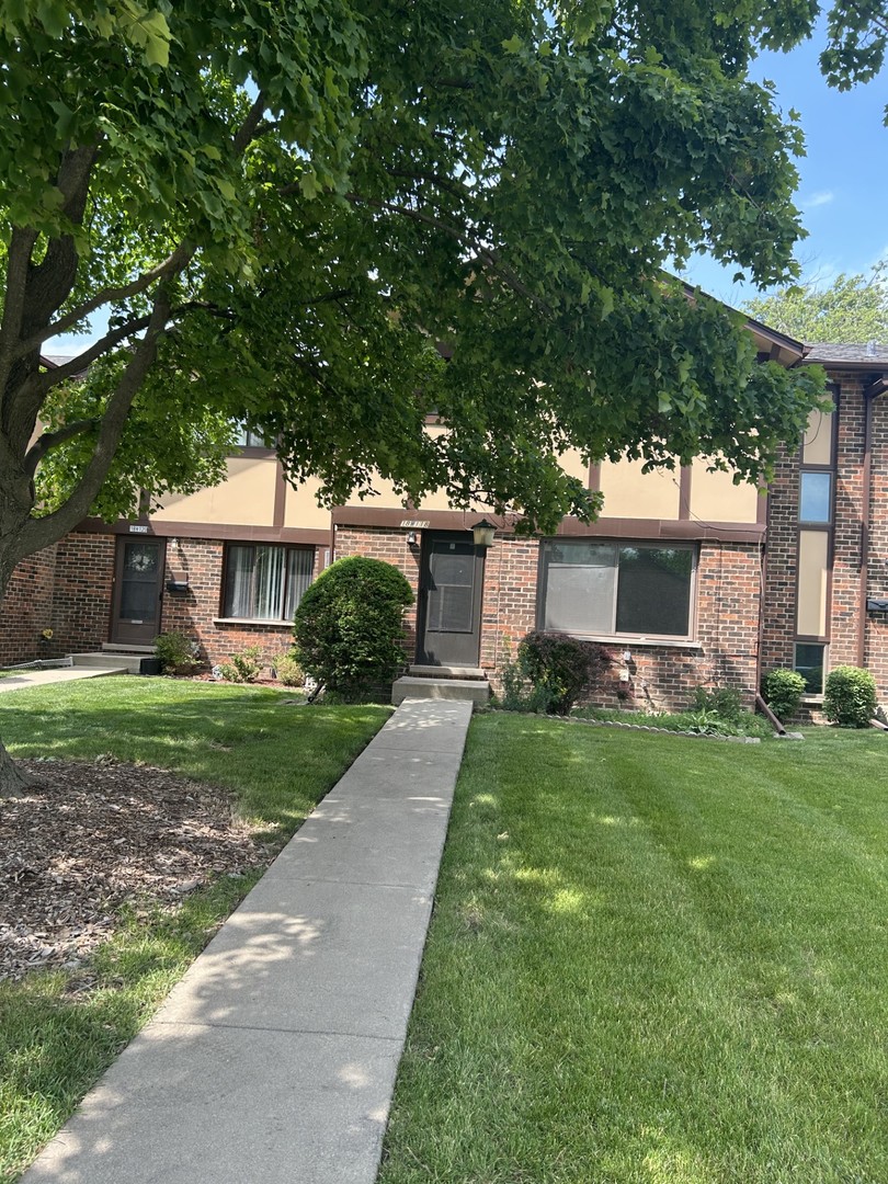 18W118 14th Street, Villa Park, IL 60181