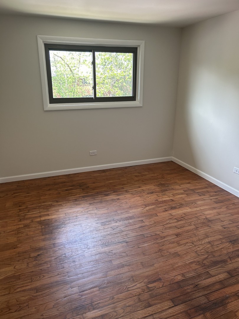 18W118 14th Street, Villa Park, IL 60181