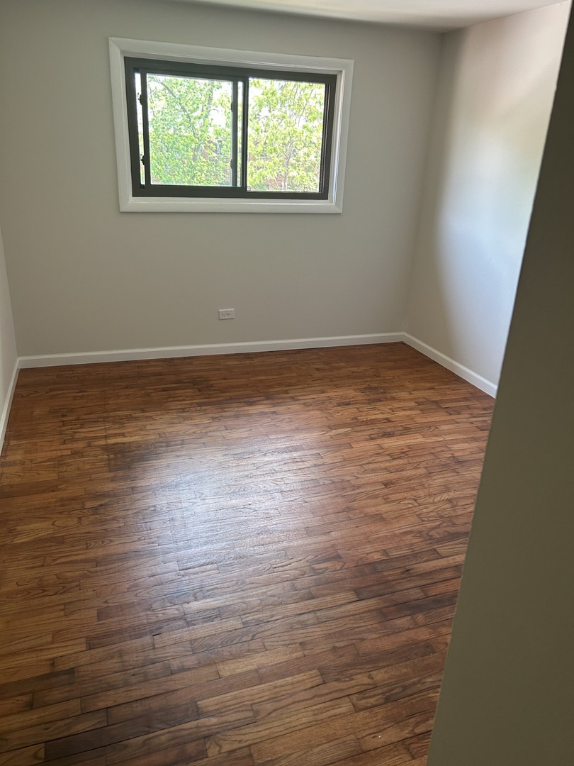18W118 14th Street, Villa Park, IL 60181