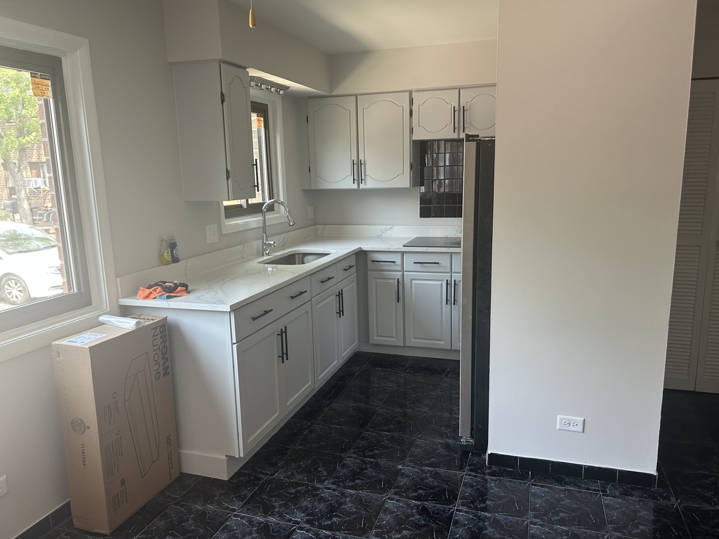 18W118 14th Street, Villa Park, IL 60181