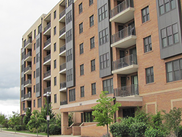 300 Anthony Avenue #410, Mundelein, IL 60060