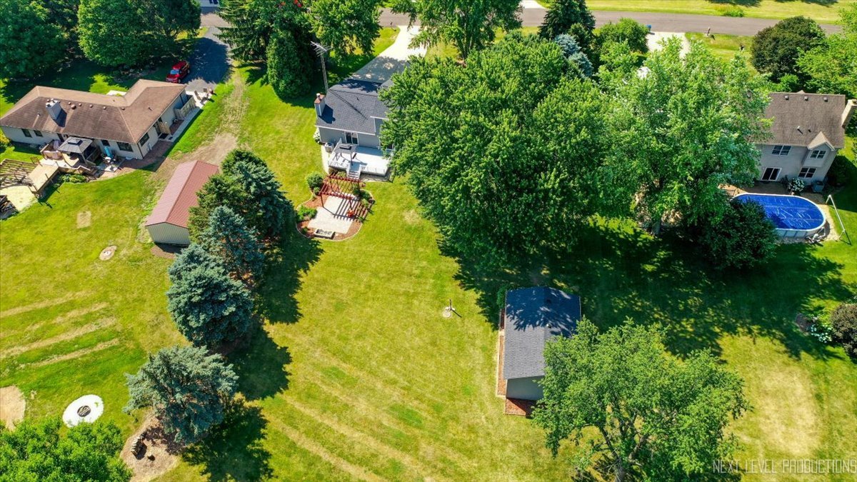 48W142 Milnamow Drive, Maple Park, IL 60151