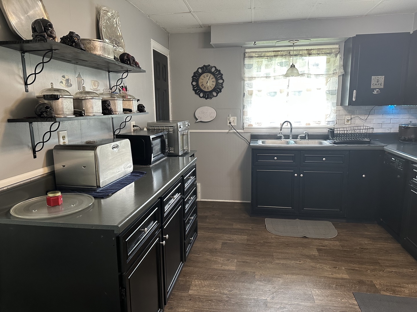 210 W South Street, Sheffield, IL 61361