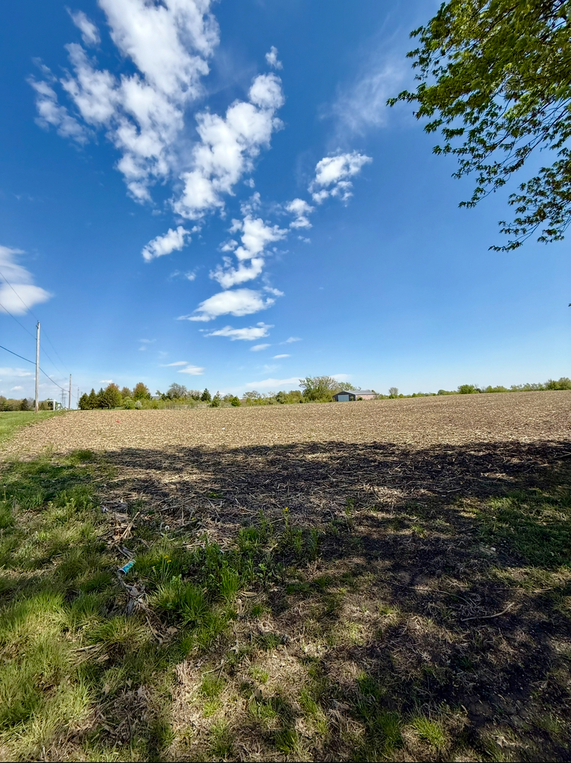6835 W Stuenkel Road, Monee, IL 60449
