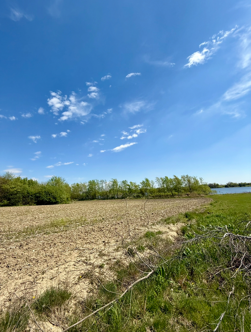 6835 W Stuenkel Road, Monee, IL 60449