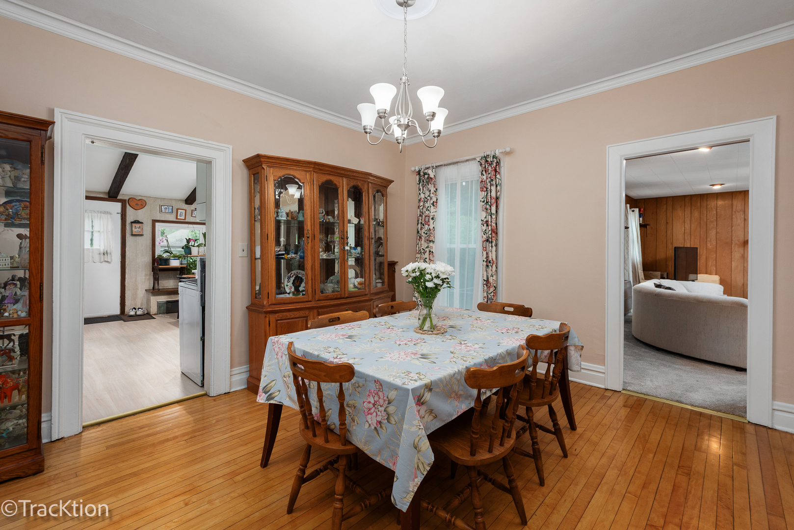 4929 Washington Street, Downers Grove, IL 60515