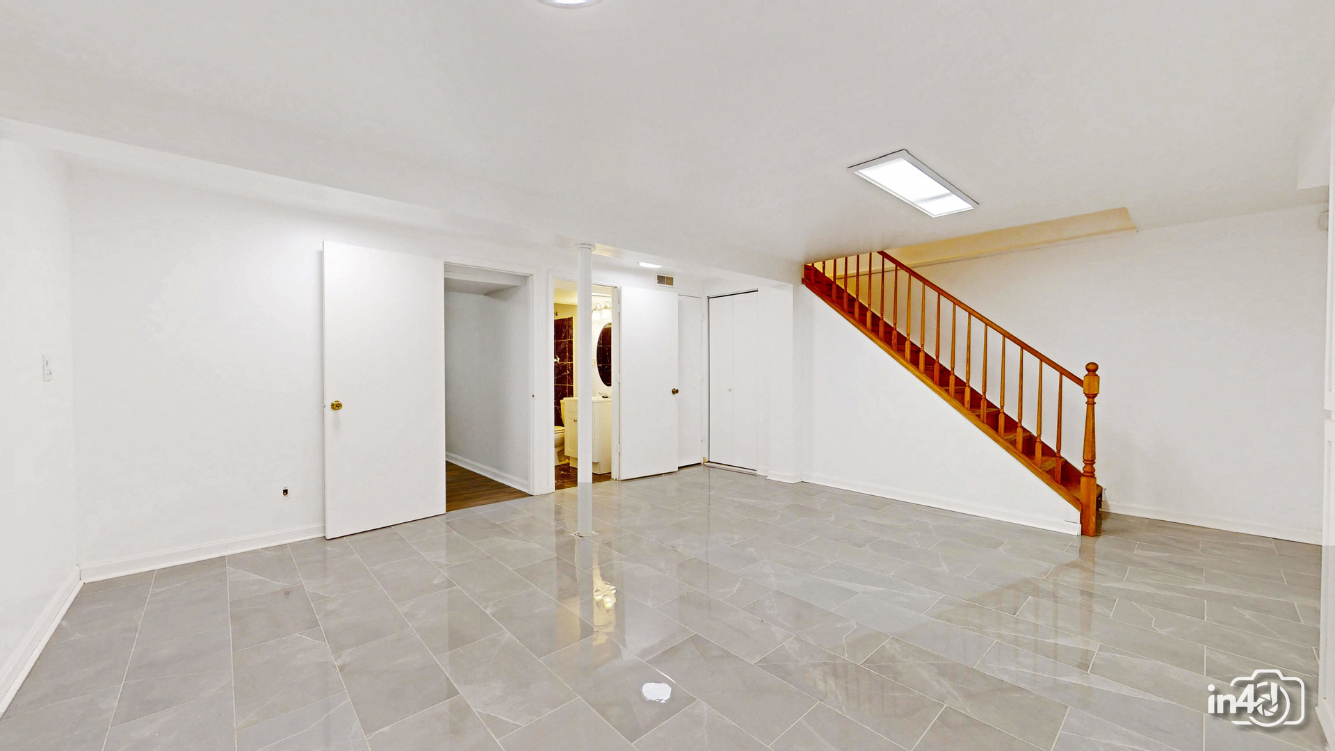 2724 Bluewater Circle, Naperville, IL 60564