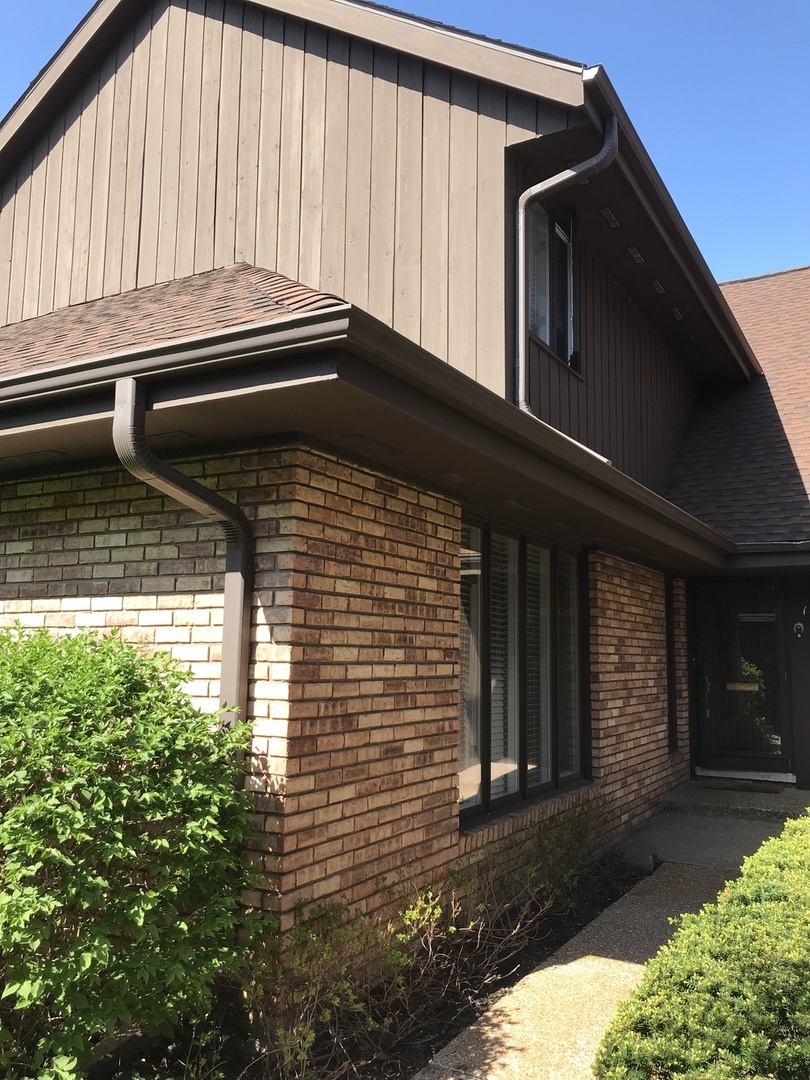 1872 MISSION HILLS Lane, Northbrook, IL 60062