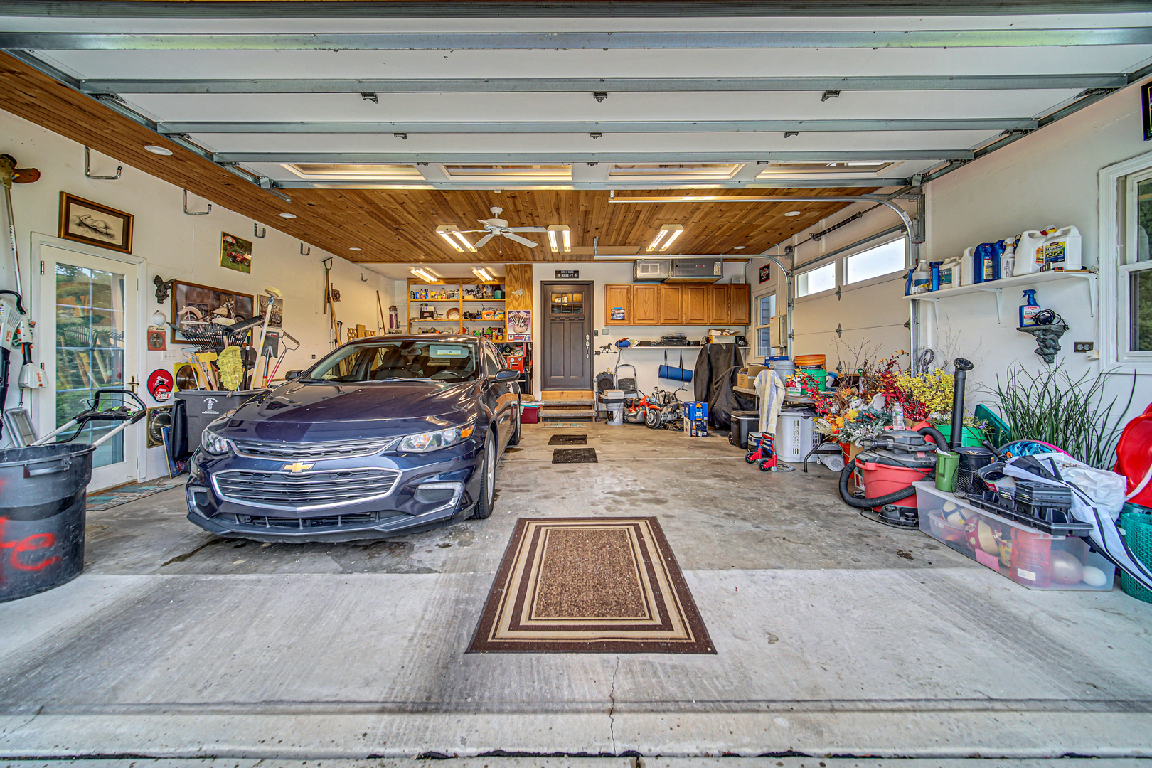 29840 N Garland Road, Wauconda, IL 60084
