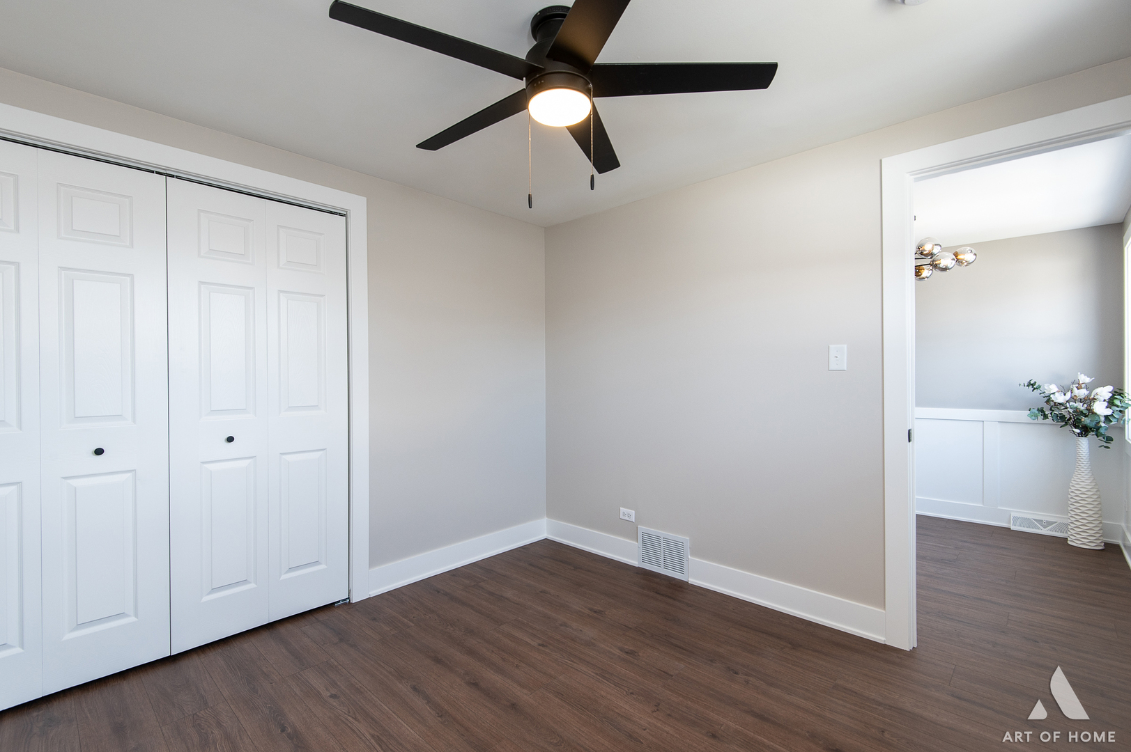 11812 S Bishop Street, Chicago, IL 60643