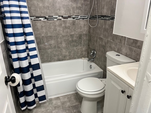 1612 11th Street, Waukegan, IL 60085