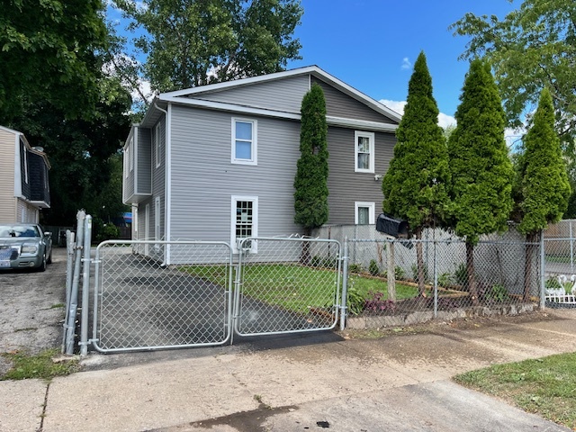 1612 11th Street, Waukegan, IL 60085