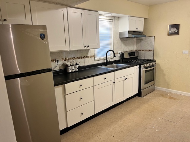 1612 11th Street, Waukegan, IL 60085