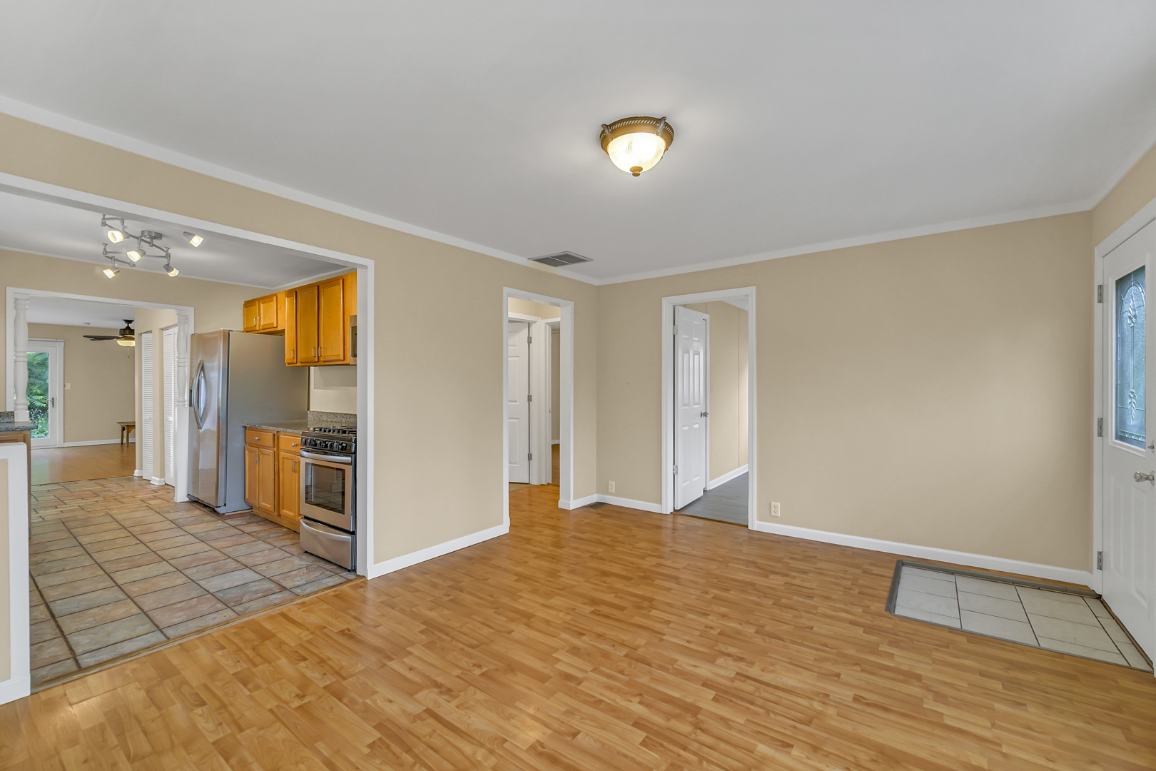 20772 N Elizabeth Avenue, Prairie View, IL 60069