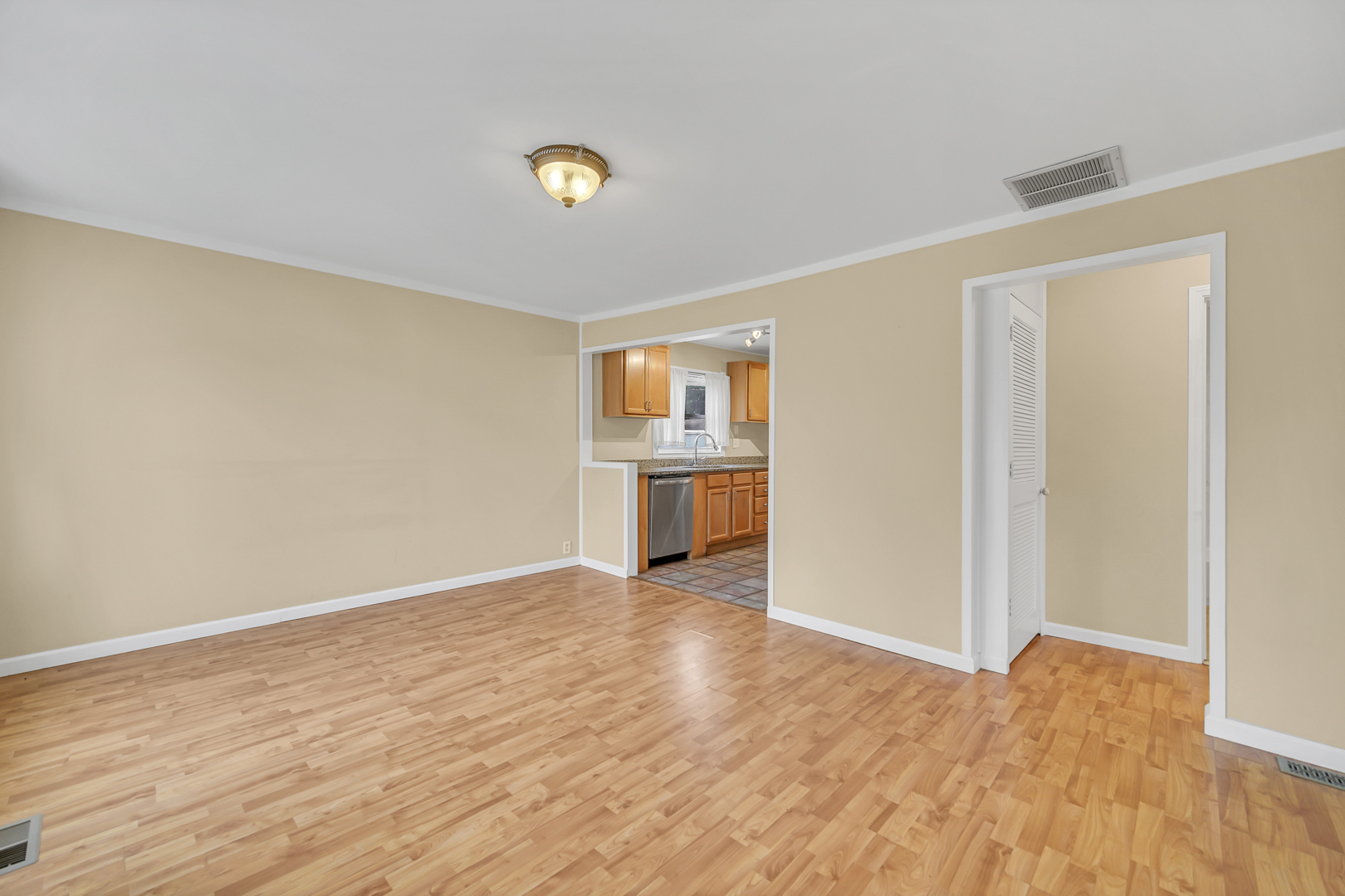 20772 N Elizabeth Avenue, Prairie View, IL 60069