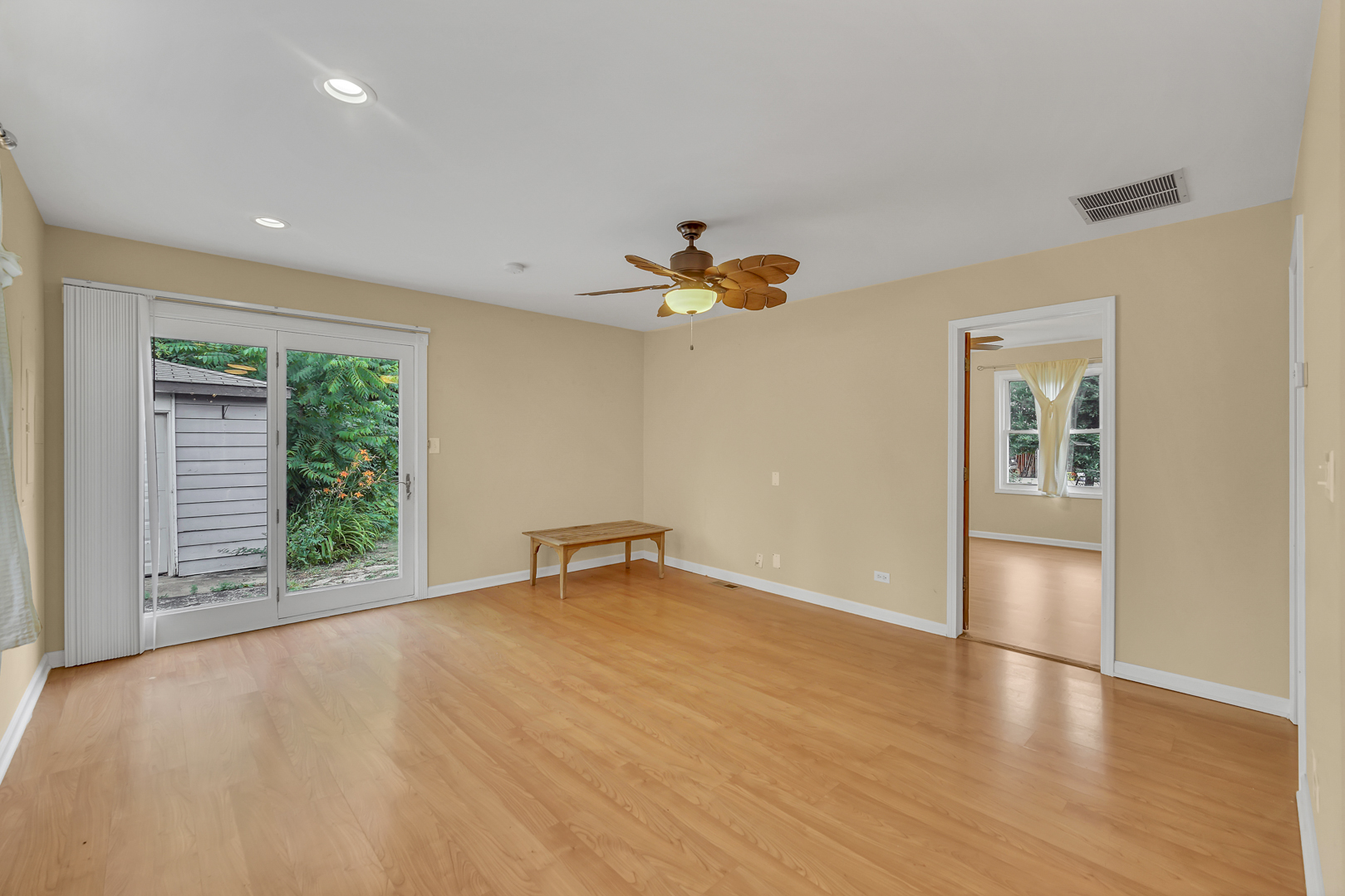 20772 N Elizabeth Avenue, Prairie View, IL 60069